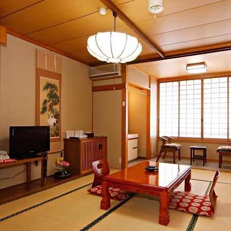 Ryokan Seizan-So Kaminoyama Exterior photo